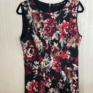 Floral Sleeveless Dress - Black and Red